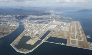 建舰战力双倍山东舰，单挑美航母？真实差距藏在这