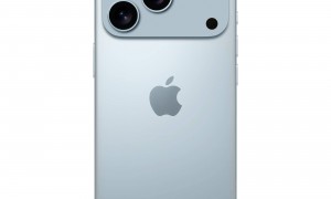 机模曝光！iPhone 17 Pro Max厚成砖机了？