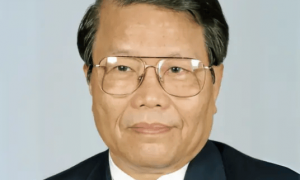 越南前国家主席陈德良因病去世
