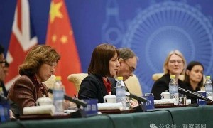 算盘珠子崩一脸：跟中国争，英美应联手